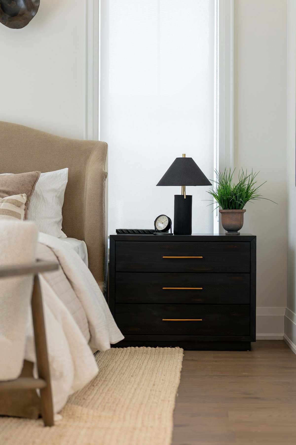 DIY Virtual Staging: How AI Helps Agents Stage Listings on a Budget