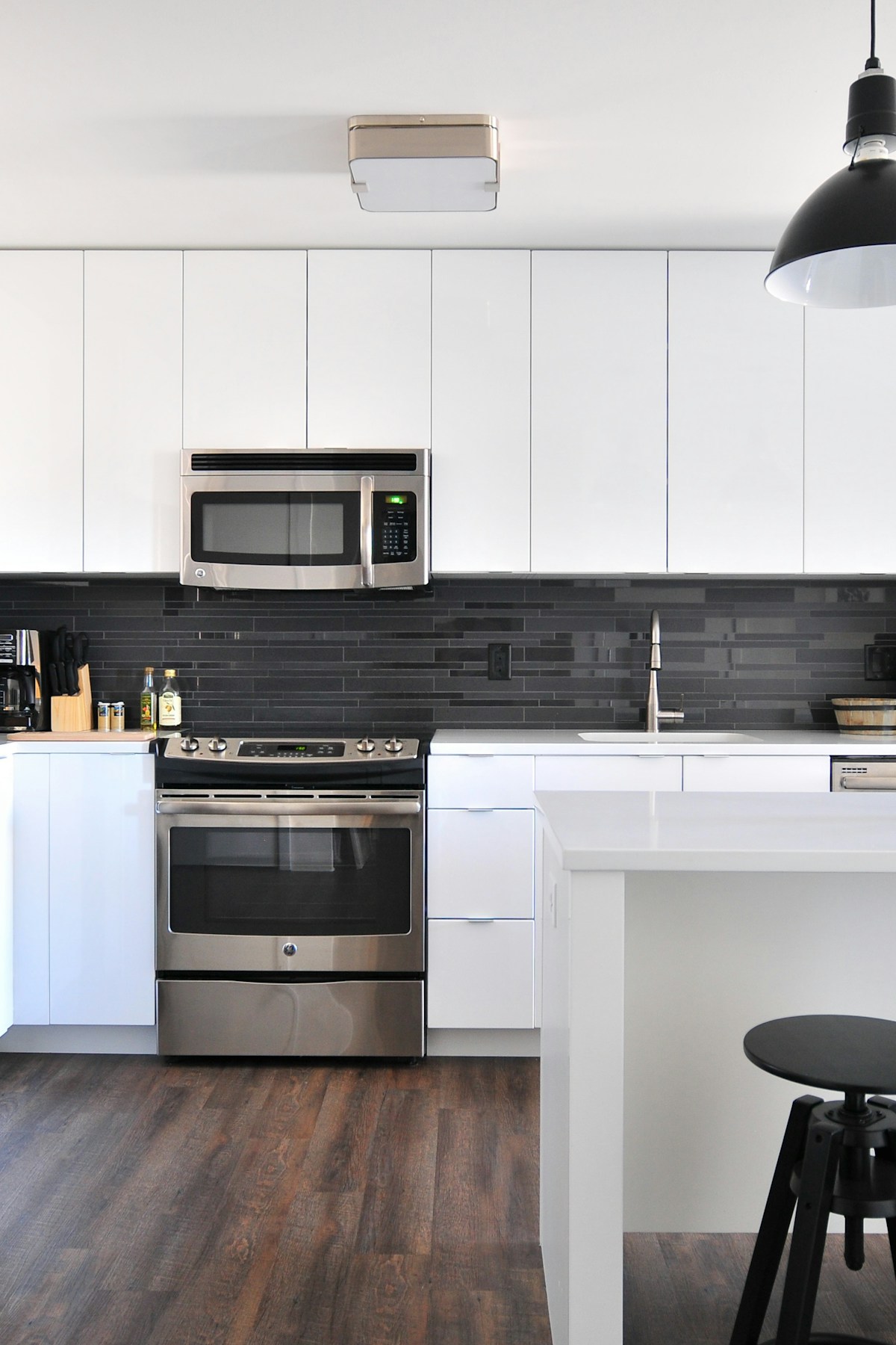 Real Estate Walk-Through Videos: How to Shoot, Edit, and Post Them